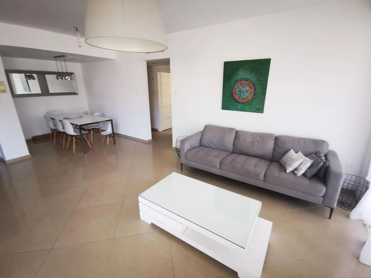 Apartment De Golf Luxury Boutique Privat Apart Residence With Heated Pool Sauna And Gym -Near The Sea Eilat