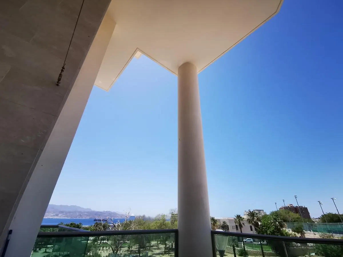 Apartment De Golf Luxury Boutique Privat Apart Residence With Heated Pool Sauna And Gym -Near The Sea Eilat